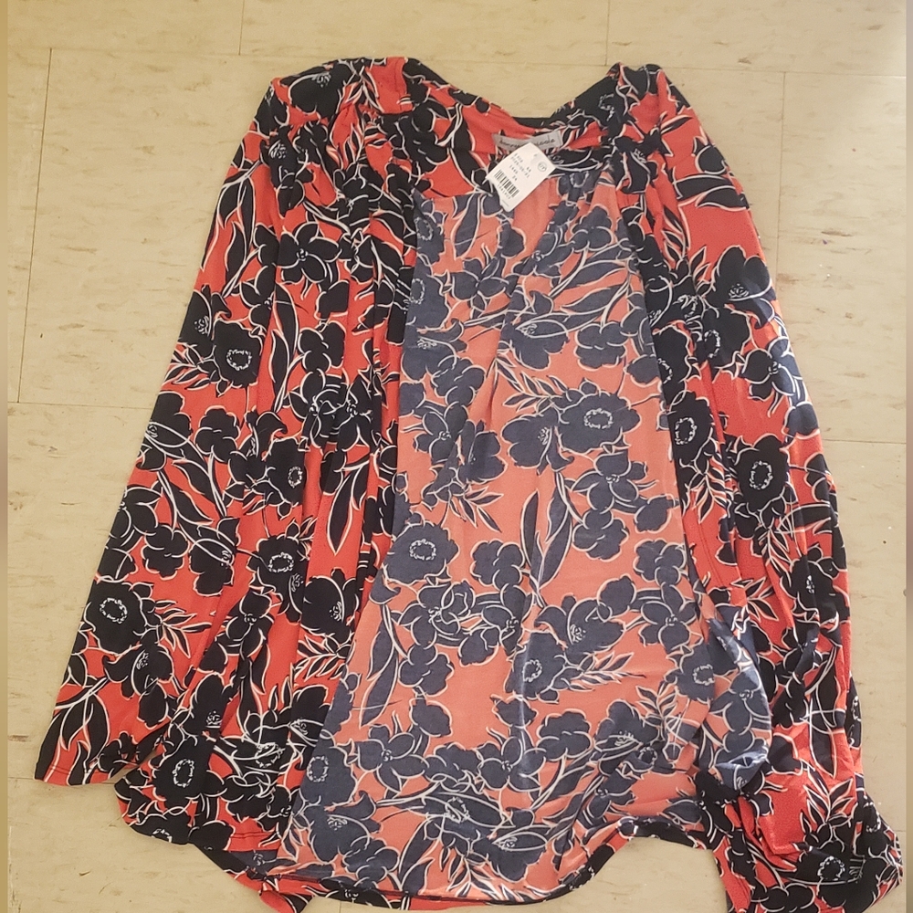Danny & Nicole Red and Black Floral Blouse